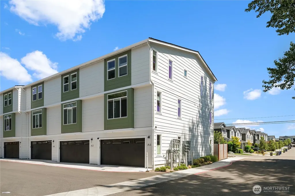 17002 13th Avenue W Lynnwood WA 98087