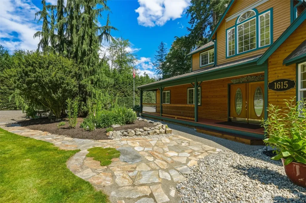 1615 Russell Road Snohomish WA 98290