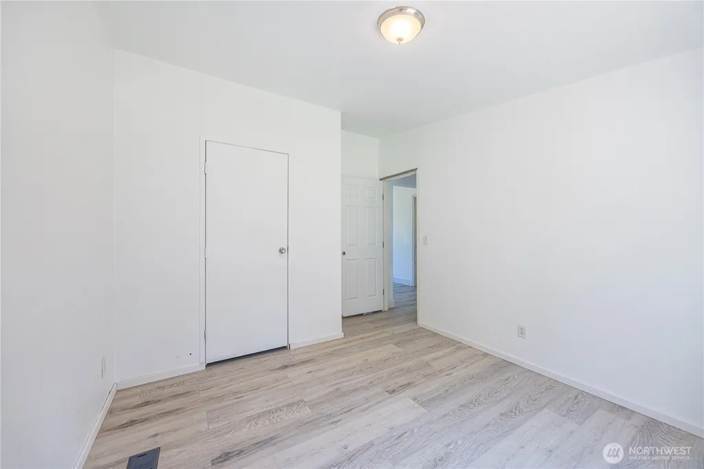 101 Robinson Port Angeles WA 98362