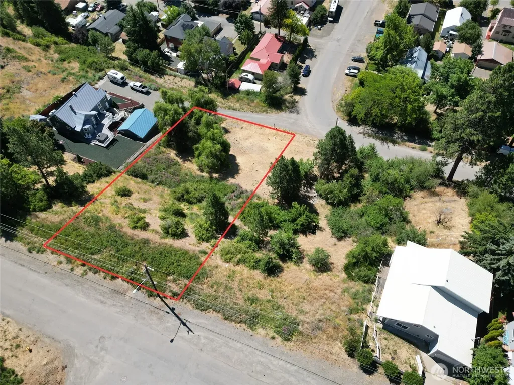 114 W Fourth Street Cle Elum WA 98922