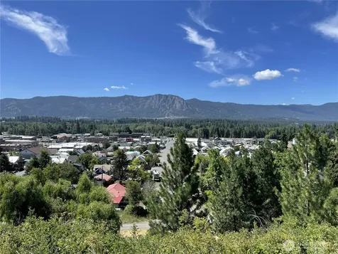 114 W Fourth Street Cle Elum WA 98922