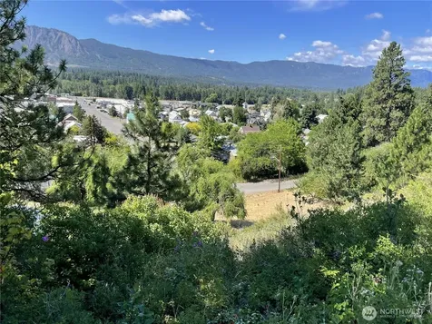 114 W Fourth Street Cle Elum WA 98922