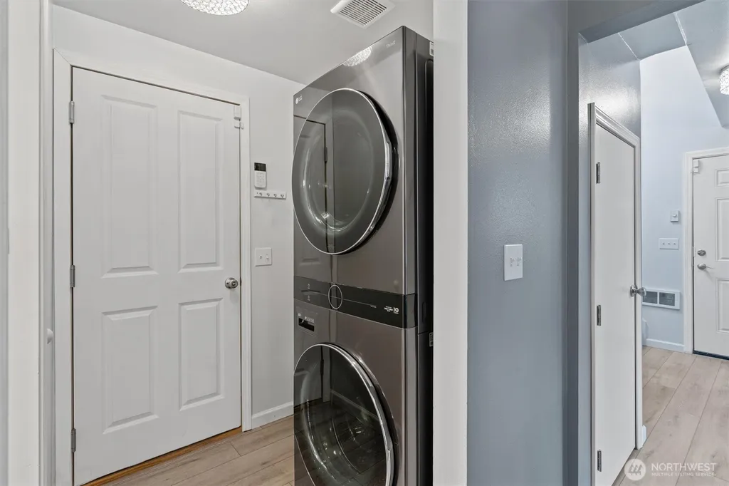 304 29th Street SE Auburn WA 98002
