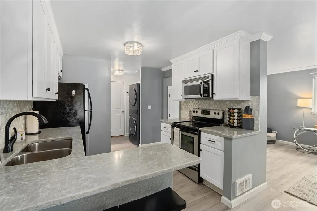 304 29th Street SE Auburn WA 98002