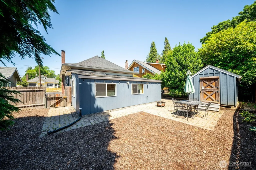 709 W Fourth Plain Boulevard Vancouver WA 98660