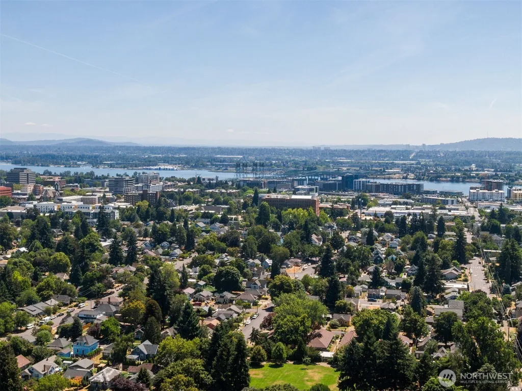 709 W Fourth Plain Boulevard Vancouver WA 98660