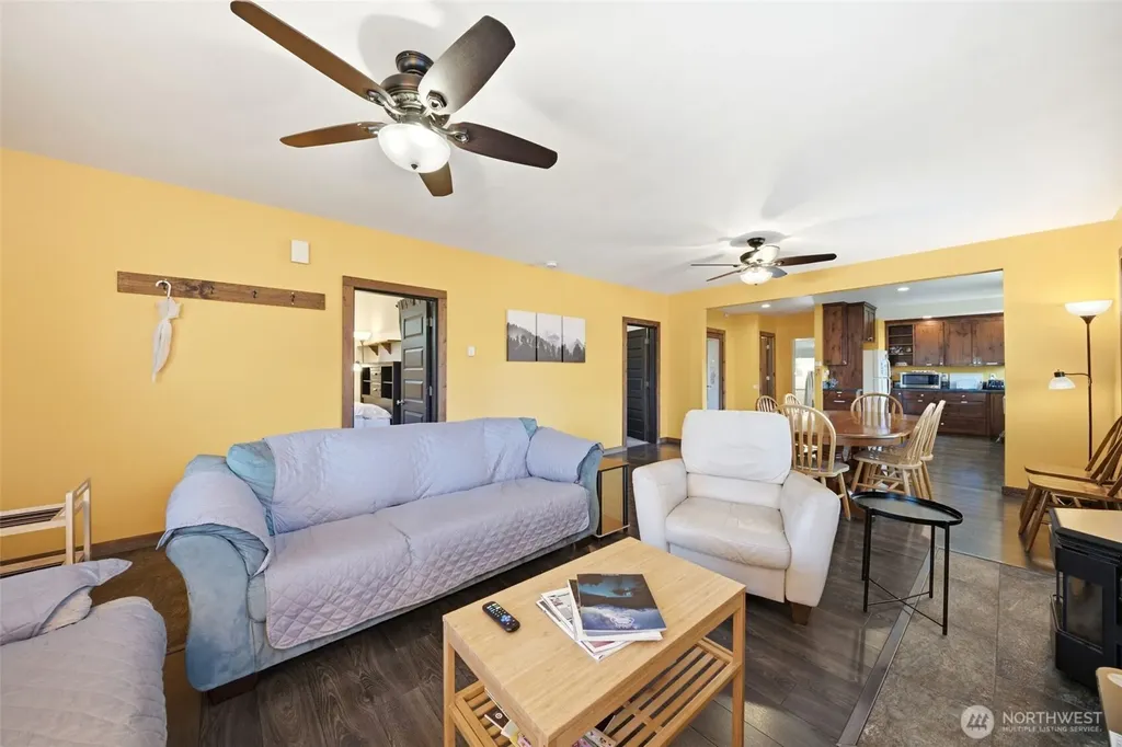 709 W Fourth Plain Boulevard Vancouver WA 98660