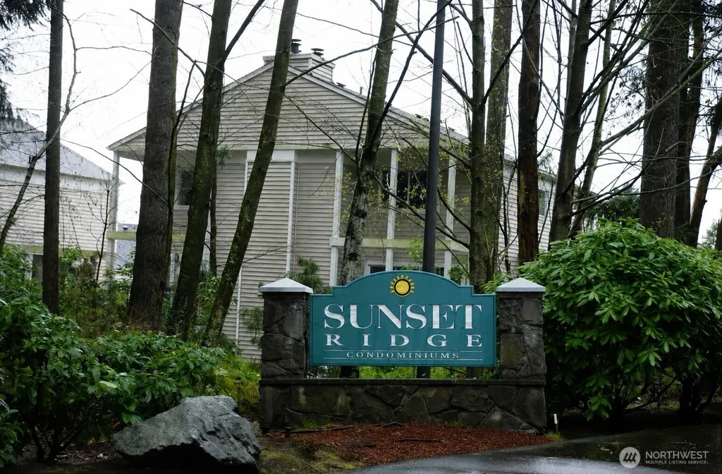 2989 142nd Place SE Bellevue WA 98007