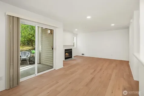 2989 142nd Place SE Bellevue WA 98007