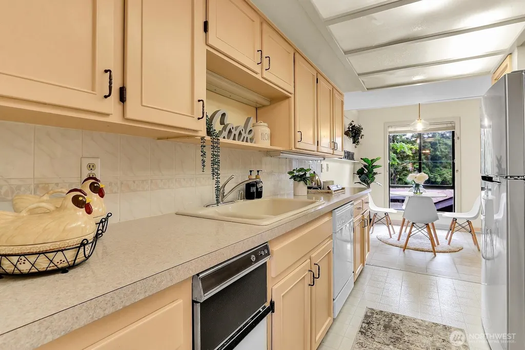 1541 NE 143rd Street Seattle WA 98125