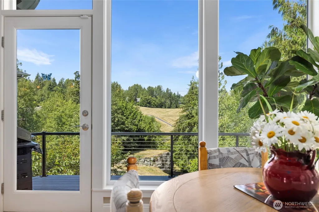 1808 Bakerview Court Mount Vernon WA 98274