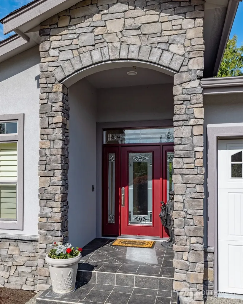 1808 Bakerview Court Mount Vernon WA 98274