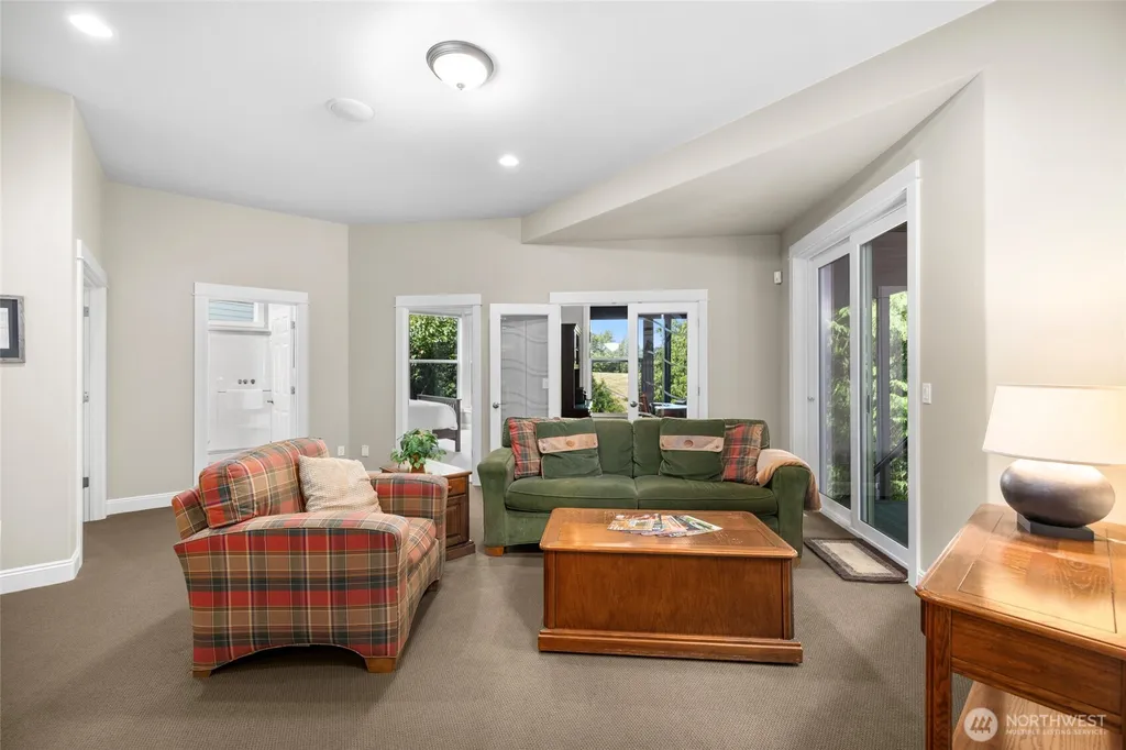 1808 Bakerview Court Mount Vernon WA 98274