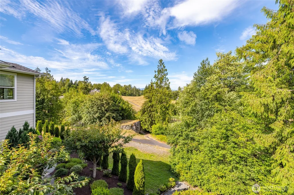 1808 Bakerview Court Mount Vernon WA 98274
