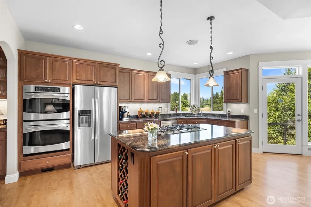 1808 Bakerview Court Mount Vernon WA 98274