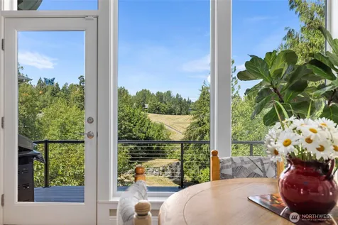 1808 Bakerview Court Mount Vernon WA 98274