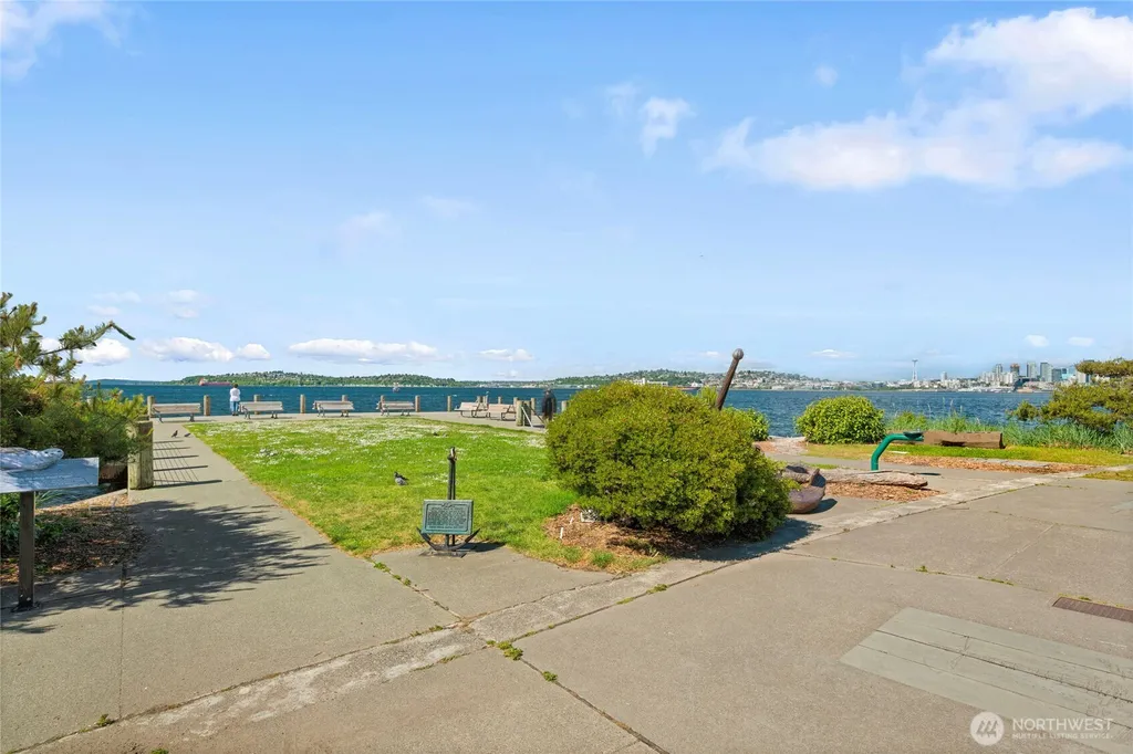 1156 Alki Avenue SW Seattle WA 98116