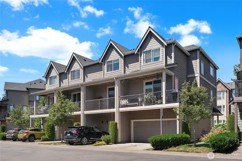1925 113th Place SE Everett WA 98208