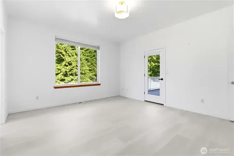 128 Flagstone Drive Silverlake WA 98645