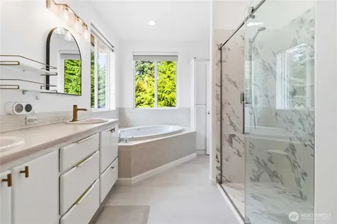 128 Flagstone Drive Silverlake WA 98645
