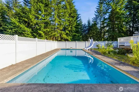 128 Flagstone Drive Silverlake WA 98645