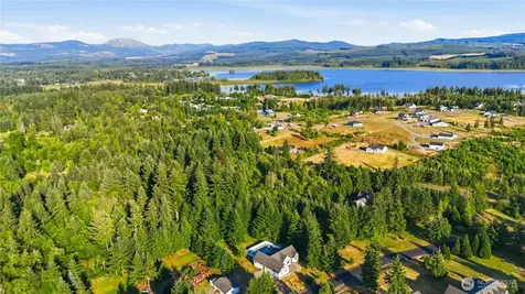 128 Flagstone Drive Silverlake WA 98645