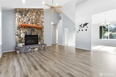 128 Flagstone Drive Silverlake WA 98645