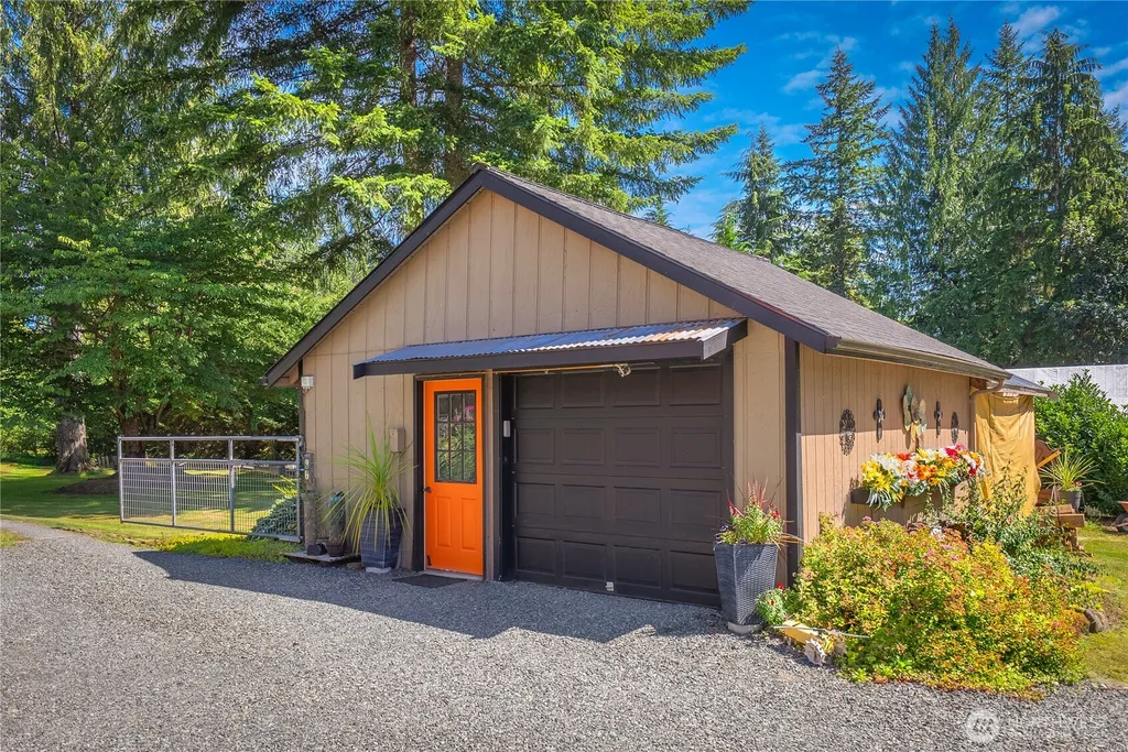 412 Newberg Road Snohomish WA 98290