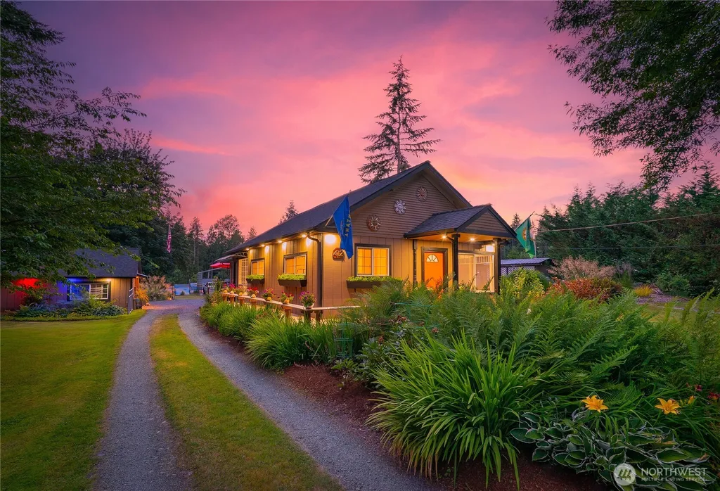412 Newberg Road Snohomish WA 98290