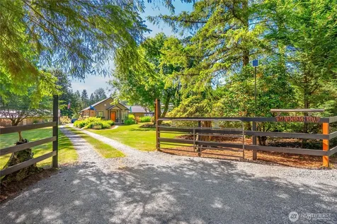 412 Newberg Road Snohomish WA 98290