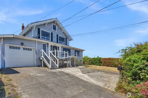 9615 56th Avenue S Seattle WA 98118
