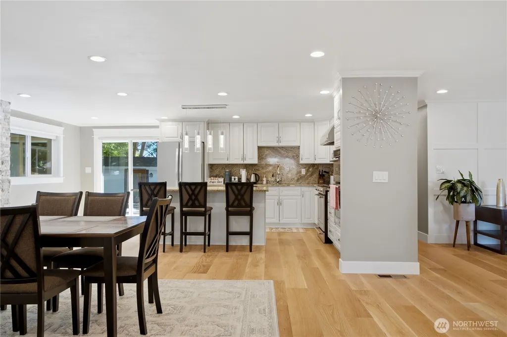 1820 101st Avenue NE Bellevue WA 98004