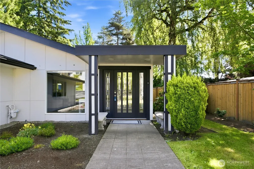 1820 101st Avenue NE Bellevue WA 98004