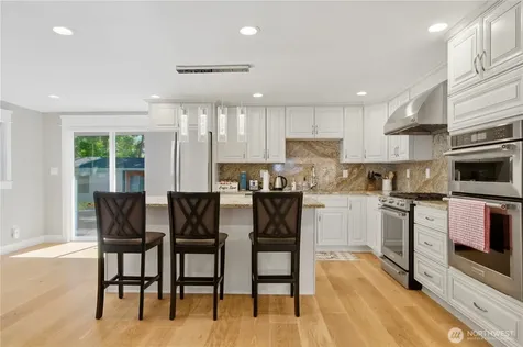 1820 101st Avenue NE Bellevue WA 98004