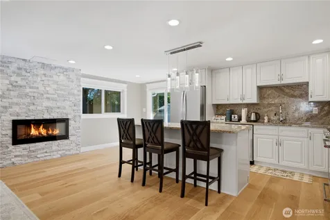 1820 101st Avenue NE Bellevue WA 98004