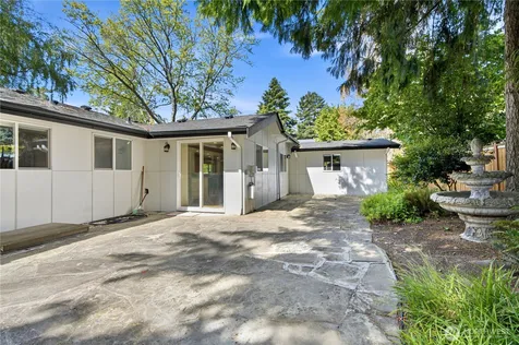 1820 101st Avenue NE Bellevue WA 98004