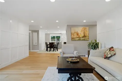 1820 101st Avenue NE Bellevue WA 98004