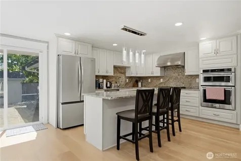 1820 101st Avenue NE Bellevue WA 98004