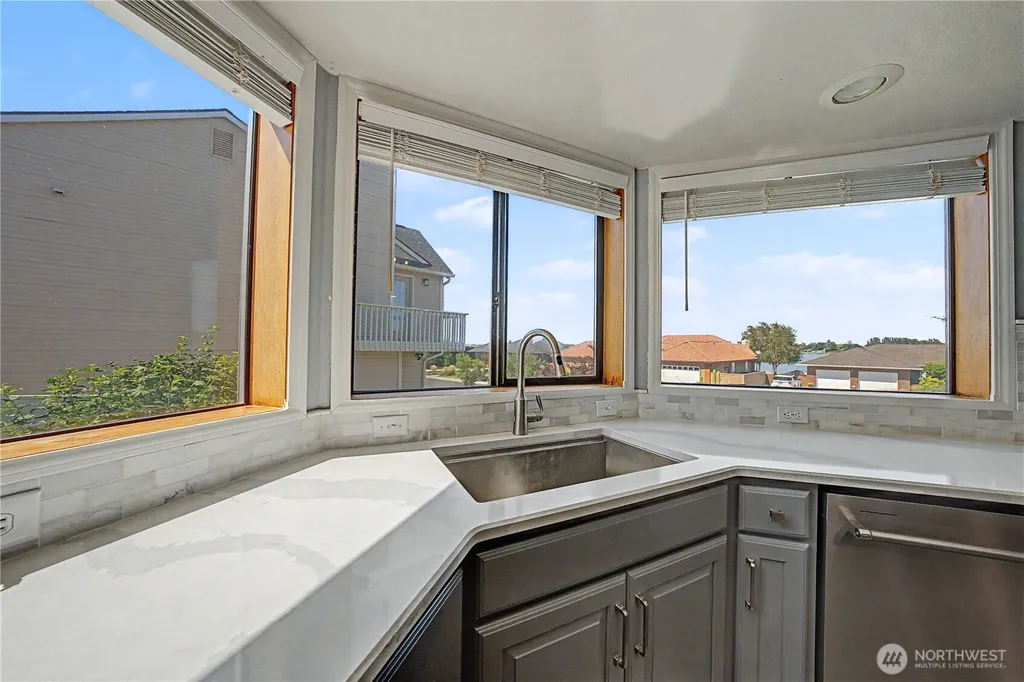 4071 Cove West Drive Moses Lake WA 98837