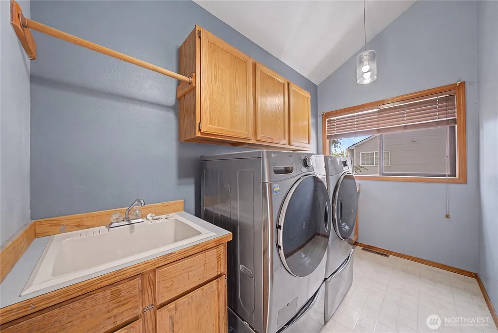 4071 Cove West Drive Moses Lake WA 98837