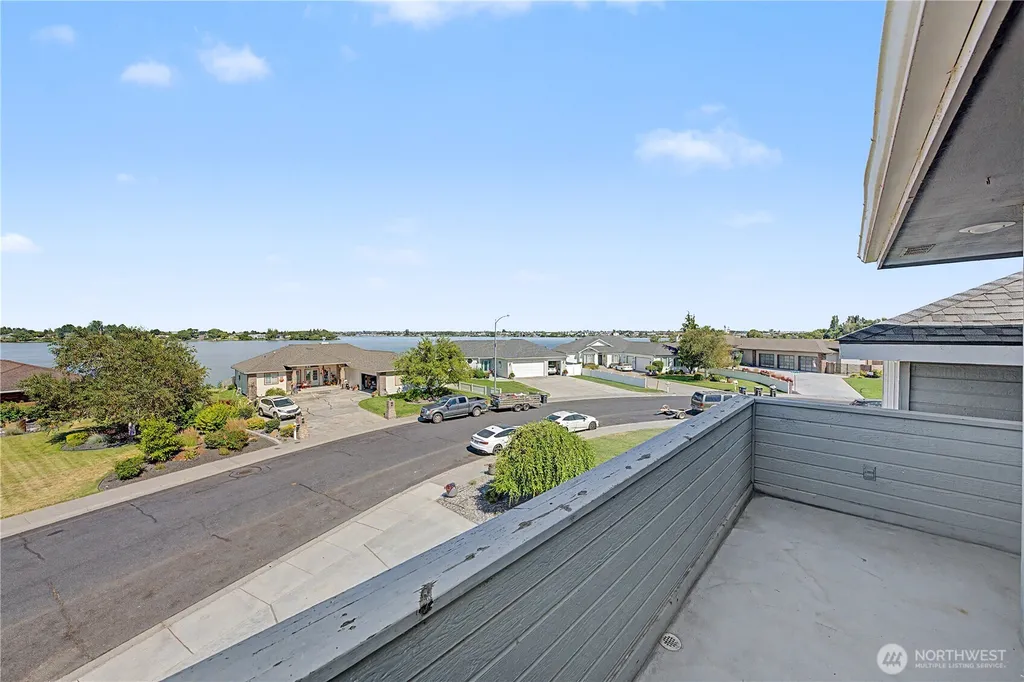 4071 Cove West Drive Moses Lake WA 98837