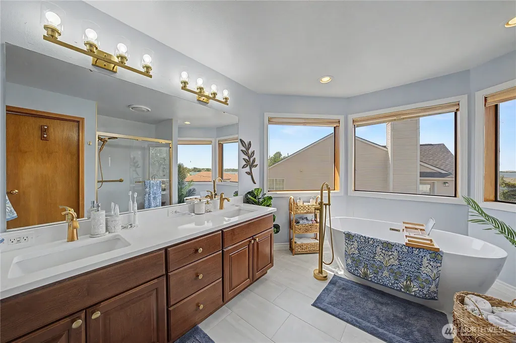 4071 Cove West Drive Moses Lake WA 98837