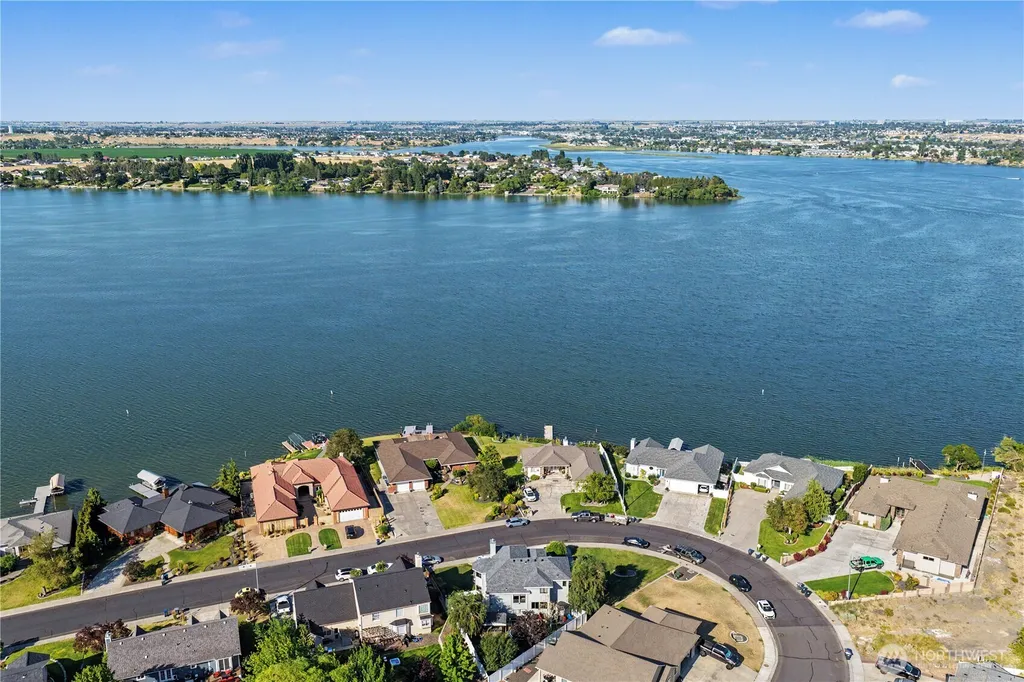 4071 Cove West Drive Moses Lake WA 98837