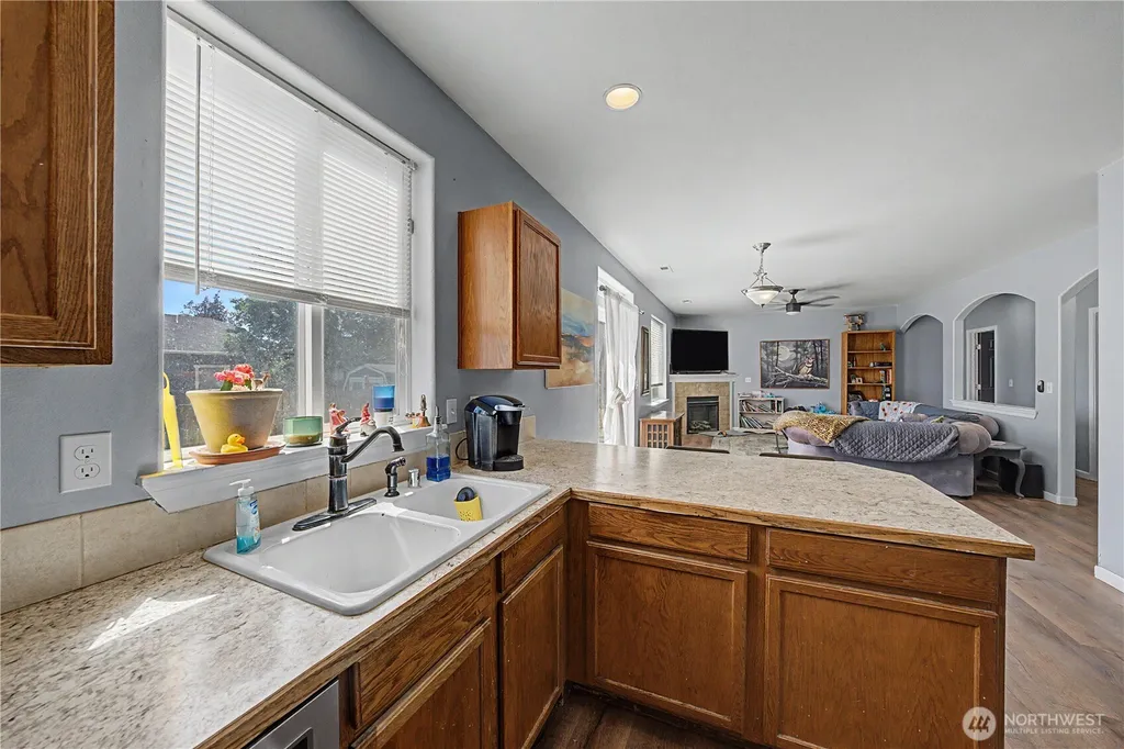517 N Kentucky Drive Moses Lake WA 98837