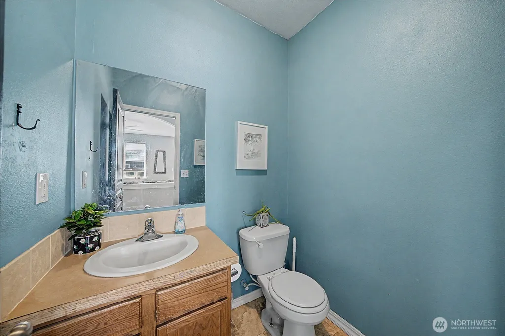 517 N Kentucky Drive Moses Lake WA 98837