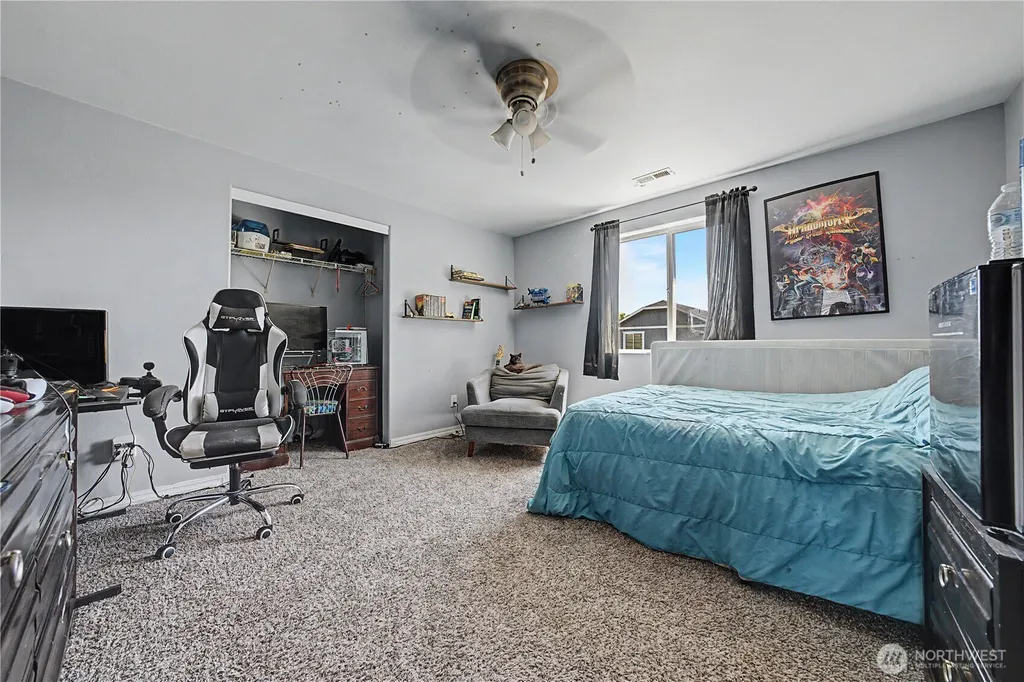 517 N Kentucky Drive Moses Lake WA 98837