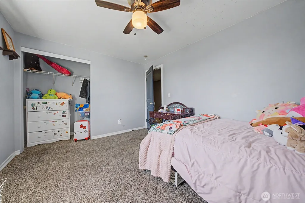517 N Kentucky Drive Moses Lake WA 98837