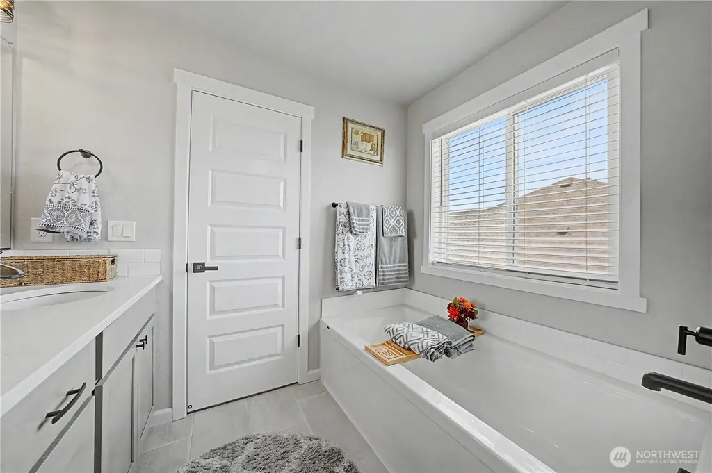 4717 W Thrush Street Moses Lake WA 98837