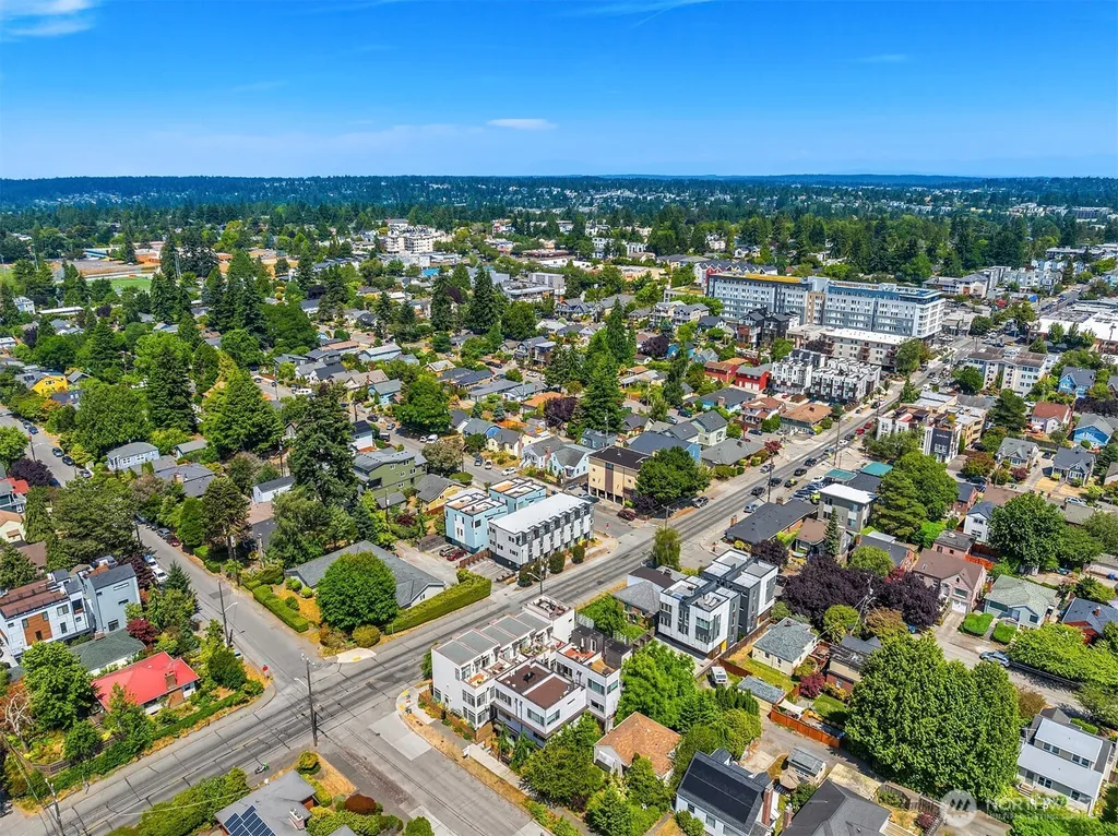 8356 19th Avenue NW Seattle WA 98117