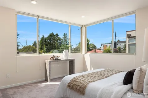 8356 19th Avenue NW Seattle WA 98117